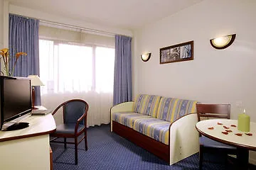 Comfort Suites Cannes Mandelieu