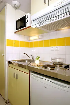 Comfort Suites Cannes Hotel 3*